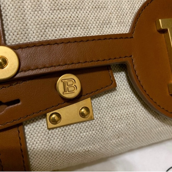 ‼️SOLD‼️ B-Buzz 23 canvas balmain chain clutch bag. - Picture 3 of 8